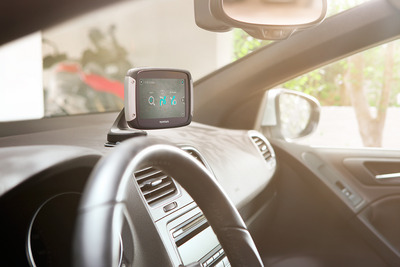 TomTom Autohalterung mit Ladefunktion für RIDER 40/400/500/550