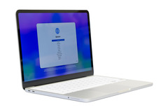 MB Neo 33cm 13" A18 Pro 6-C CPU 5-C GPU 8GB 512GB - Silver